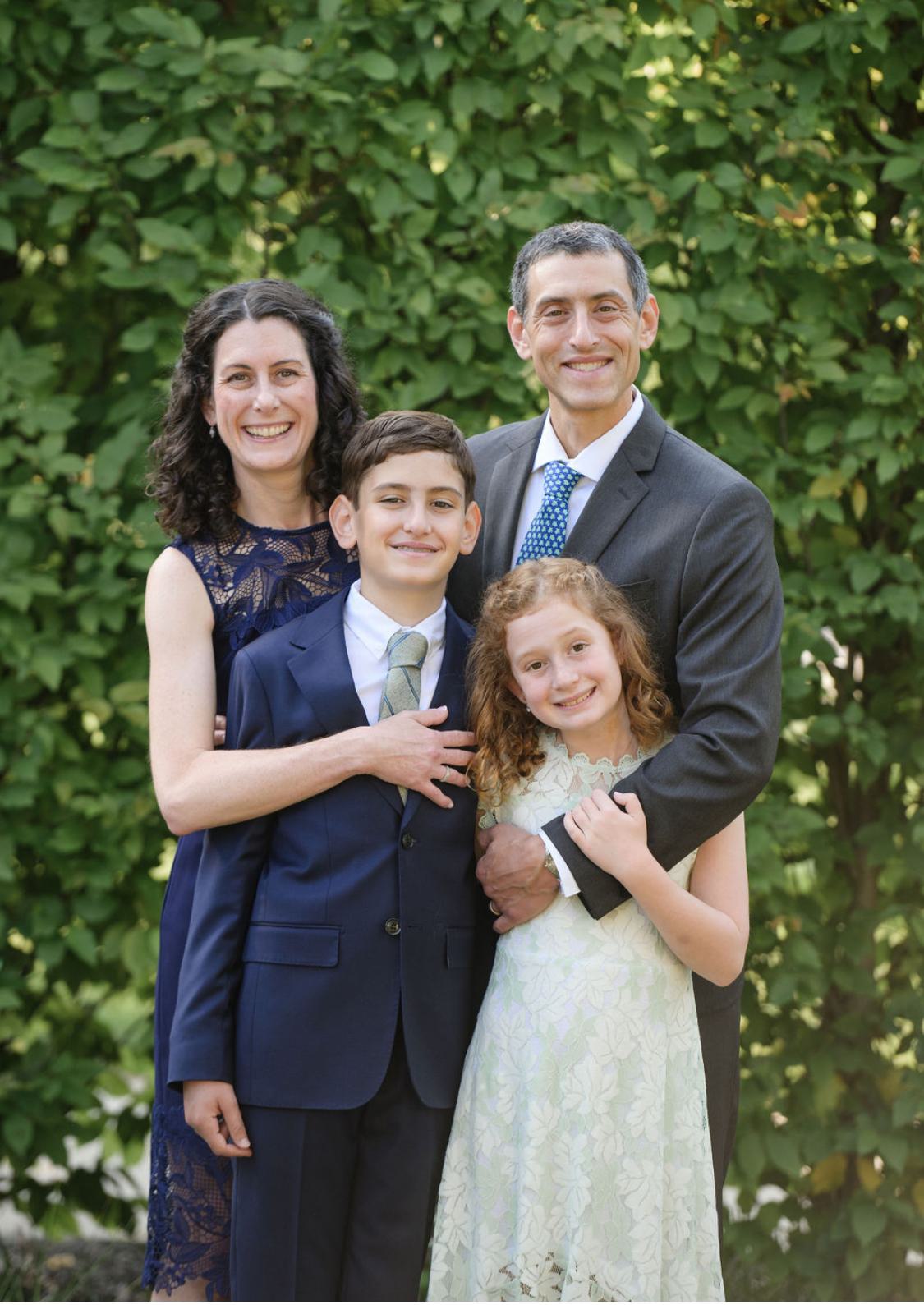 Rachel Scheraga, MD, ATSF - Formal Family Picture